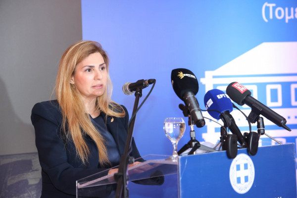 εοκΑ εκθεση 4