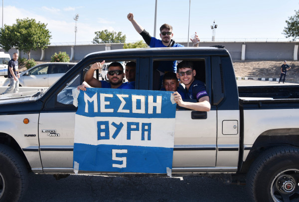 η