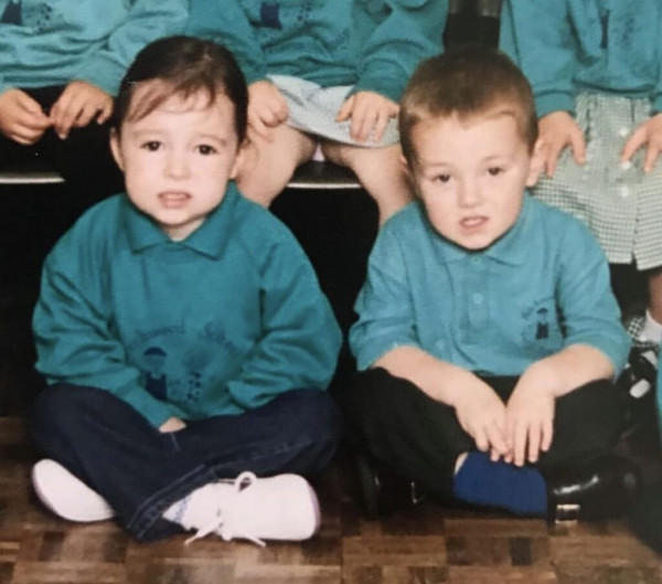 Couple-discover-nursery-picture-of-them-sitting-together-seven-years-after-falling-in-love-4-1024x902