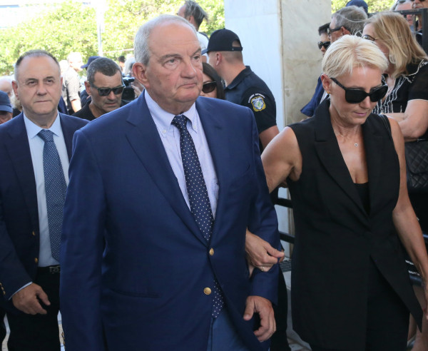 κηδεια Λενας Σαμαρα