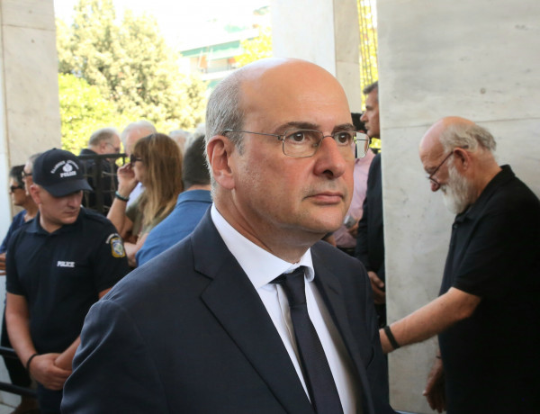 κηδεια Λενας Σαμαρα