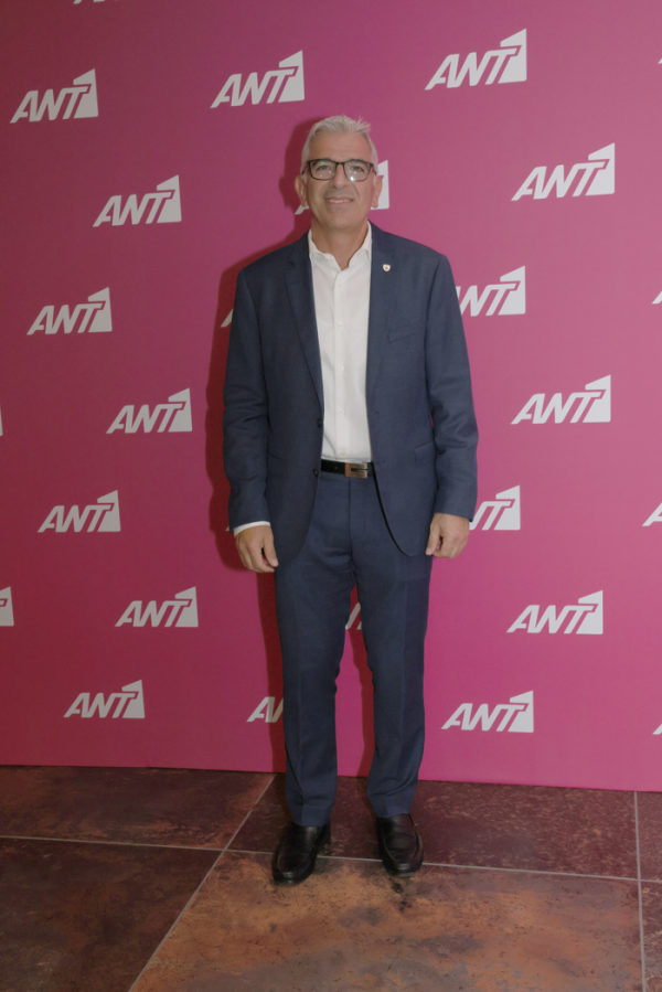 αντ1