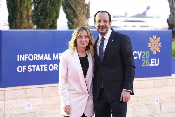 φες