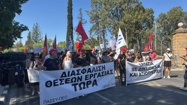 τττ