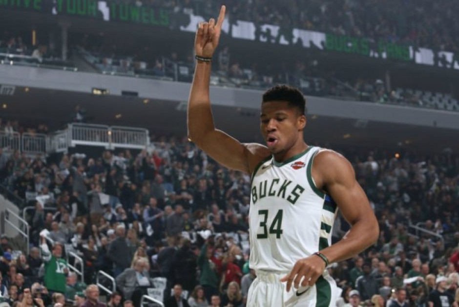 Στην τριάδα των υποψηφίων για MVP ο Αντετοκούνμπο-Οι φιναλίστ για όλα τα βραβεία