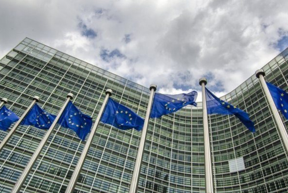 Κομισιόν: Αποτυχία της Κύπρου να ενσωματώσει ενισχυμένους κανόνες για προώθηση ΑΠΕ