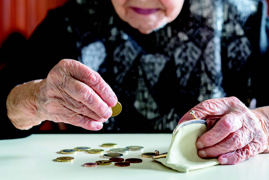 ΕΚΥΣΥ: Ζητά μόνιμη λύση για προστασία των χαμηλοσυνταξιούχων