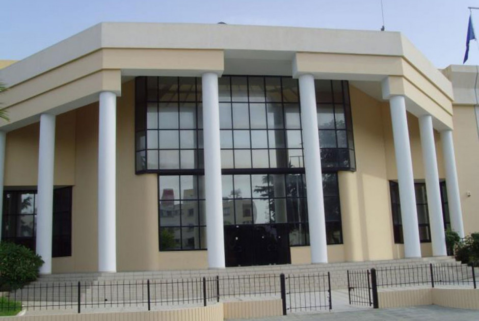 Υπό οκταήμερη κράτηση δύο πρόσωπα για εμπρησμό οχήματος στην Πάφο