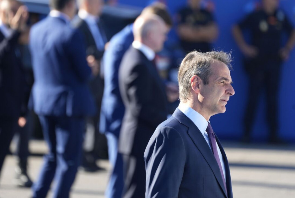 &Mu;&eta;&tau;&sigma;&omicron;&tau;ά&kappa;&eta;&sigmaf; &gamma;&iota;&alpha; &Sigma;&upsilon;&nu;&tau;&alpha;&gamma;&mu;&alpha;&tau;&iota;&kappa;ή &Alpha;&nu;&alpha;&theta;&epsilon;ώ&rho;&eta;&sigma;&eta;: &Pi;&rho;&omicron;&tau;&epsilon;ί&nu;&epsilon;&iota; 5 &mu;&epsilon;&gamma;ά&lambda;&epsilon;&sigmaf; &alpha;&lambda;&lambda;&alpha;&gamma;έ&sigmaf; - &Pi;&omicron;&iota;&alpha; ά&rho;&theta;&alpha; &beta;&rho;ί&sigma;&kappa;&omicron;&nu;&tau;&alpha;&iota; &sigma;&tau;&omicron; &mu;&iota;&kappa;&rho;&omicron;