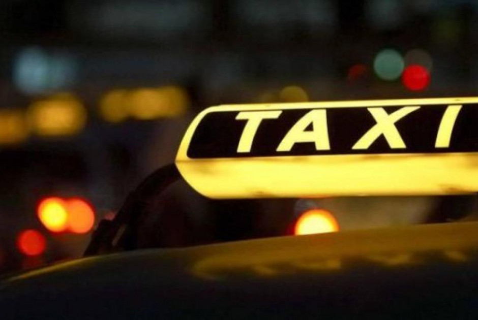 Λάρνακα: Tετράωρη στάση εργασίας πραγματοποιούν σήμερα οι οδηγοί ταξί