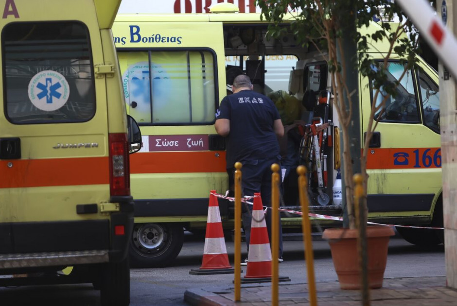 Μητέρα και μωρό 1,5 έτους έπαθαν ηλεκτροπληξία από γυμνό καλώδιο σε πάρκο