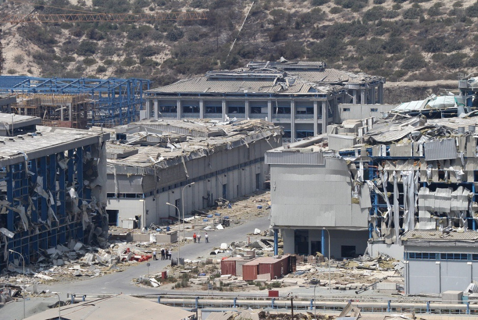 Παραμένει ζωντανή η μνήμη των 13 θυμάτων της έκρηξης στο Μαρί (ΒΙΝΤΕΟ)