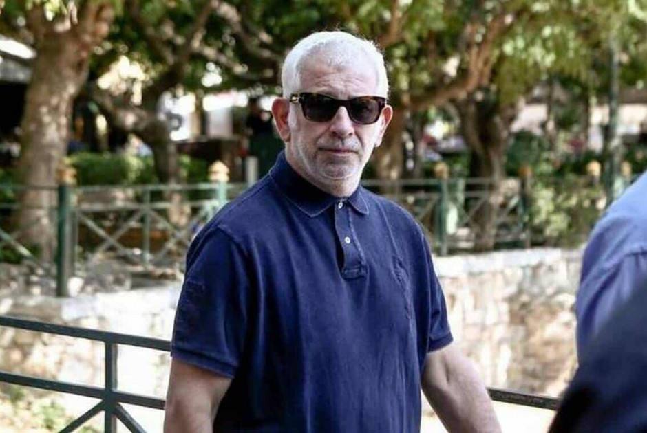 πετρος φιλιππιδης
