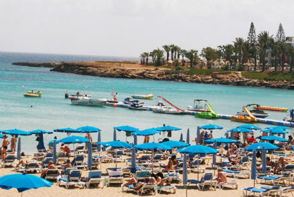 &Gamma;&Gamma; &Alpha;&Kappa;&Epsilon;&Lambda;: &laquo;&Kappa;&rho;&alpha;&upsilon;&gamma;ή &alpha;&gamma;&omega;&nu;ί&alpha;&sigmaf;&raquo; &gamma;&iota;&alpha; &tau;&eta;&nu; &tau;&omicron;&upsilon;&rho;&iota;&sigma;&tau;&iota;&kappa;ή &beta;&iota;&omicron;&mu;&eta;&chi;&alpha;&nu;ί&alpha;