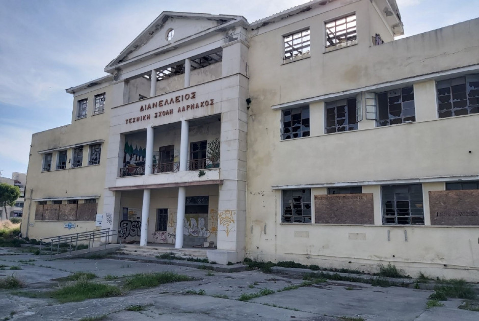 διανελλειος τεχνικη σχολη