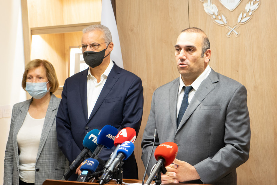υπουργος μεταφορων γιαννης καρουσος