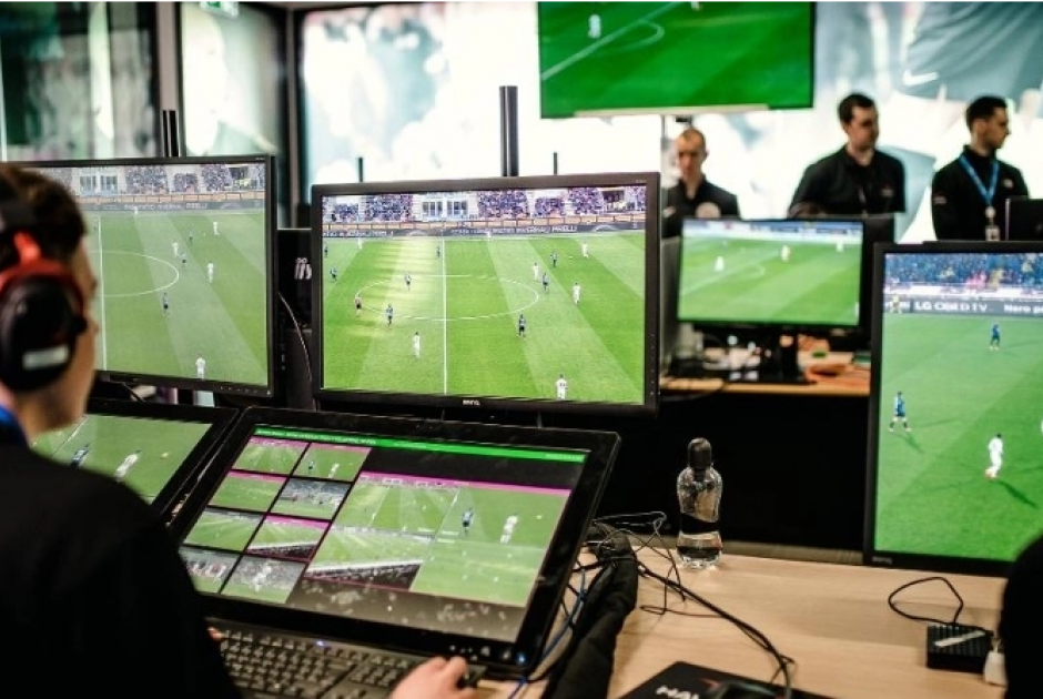 VAR