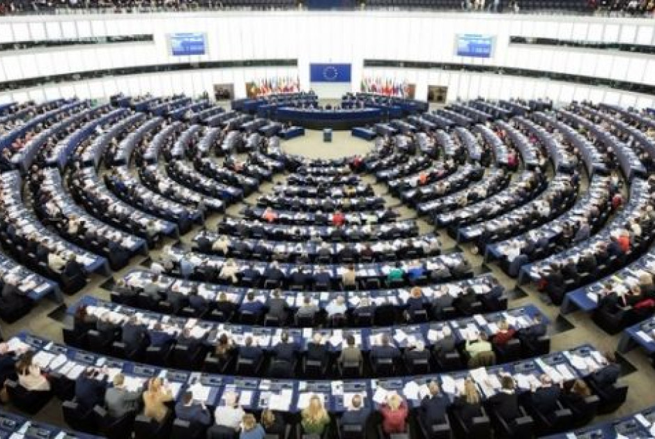 Έντονες αντιδράσεις για συμμετοχή «βουλευτή» σε αποστολή στην Ευρωβουλή που κατηγορείται για πλαστό πτυχίο