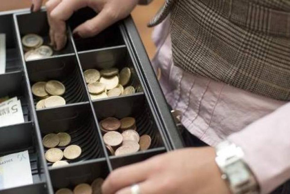 Αμμόχωστος: Άνδρας μπούκαρε σε περίπτερο, απείλησε εργαζόμενη με κυνηγετικό όπλο, πήρε χρήματα και συνελήφθη