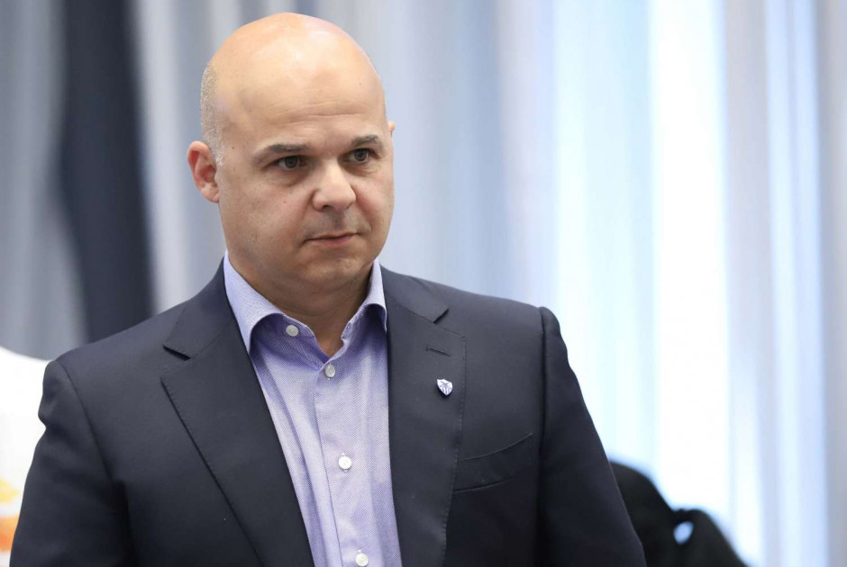 Αποχωρεί από τον ΔΗΣΥ ο Χαμπουλλάς: «Νιώθω ελεύθερος» - «Το κόμμα ακολουθεί αριστερίζουσα πορεία» (Β
