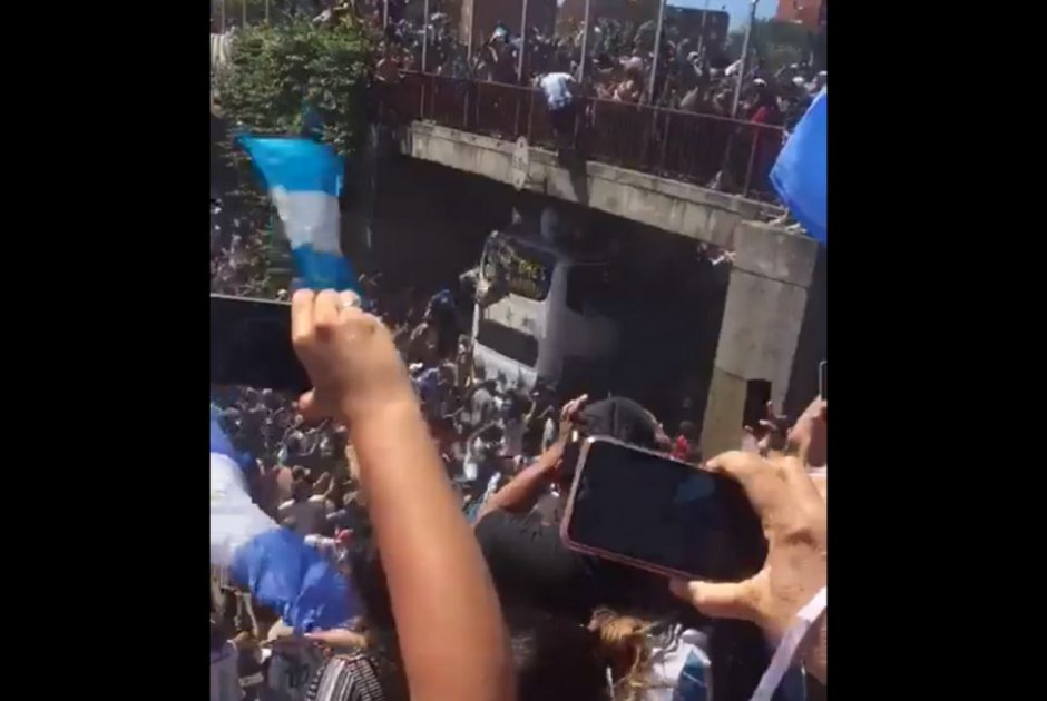 Γργ