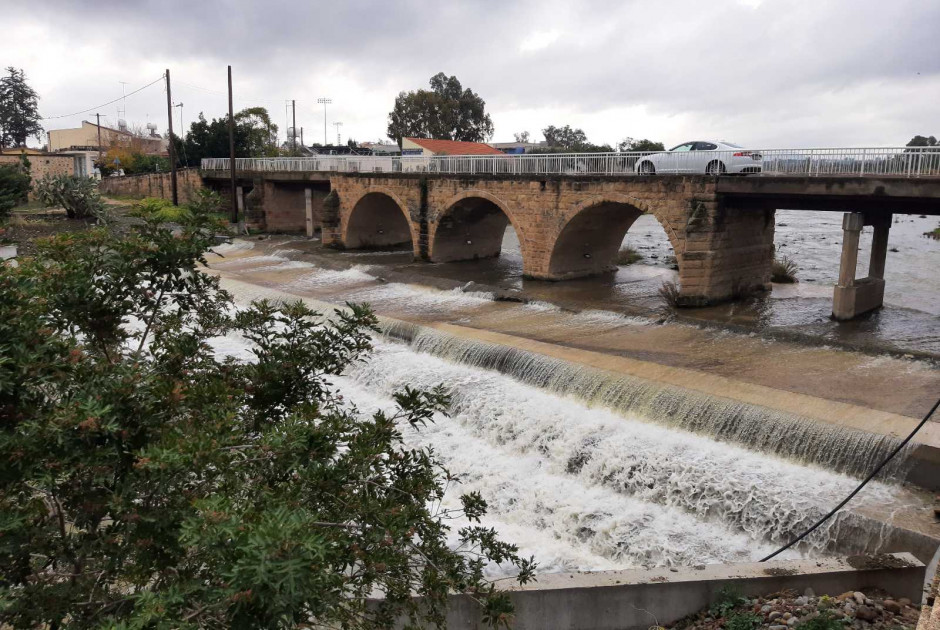 Σερράχης Περιστερώνα