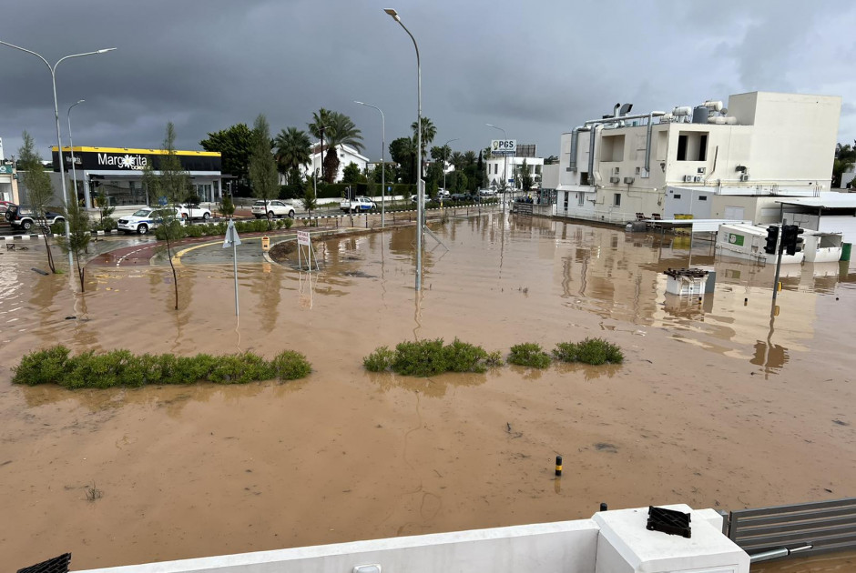 παραλίμνι πλημμύρες