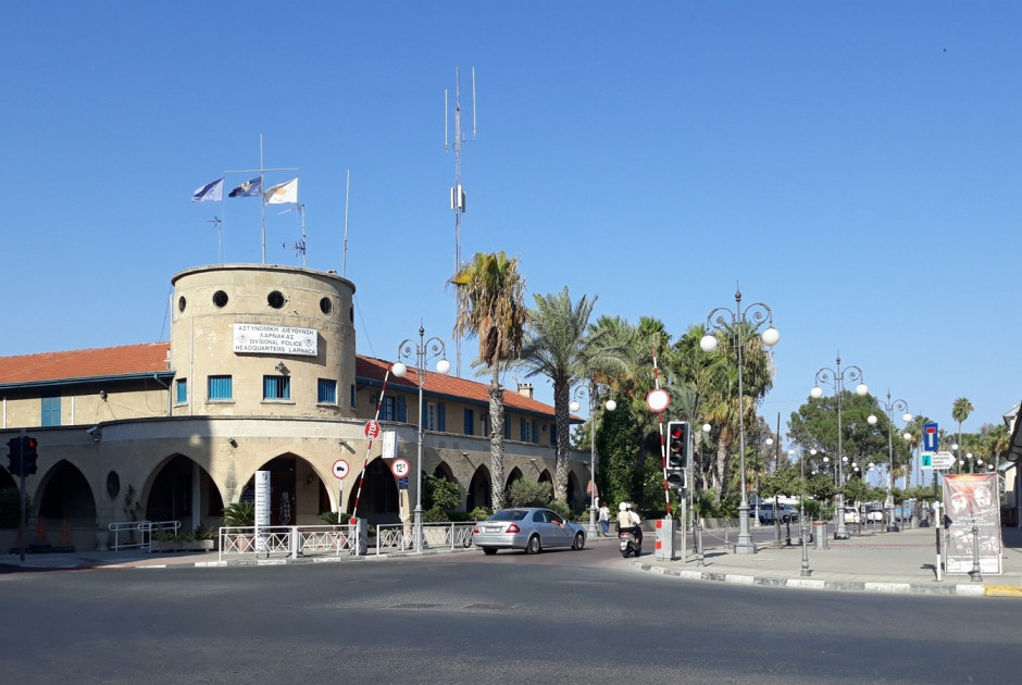 Έκρηξη από αυτοσχέδιο μηχανισμό σε αποθήκη στα Λιβάδια