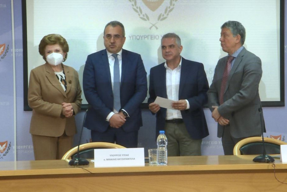 Μιχάλης Χατζηπαντέλα