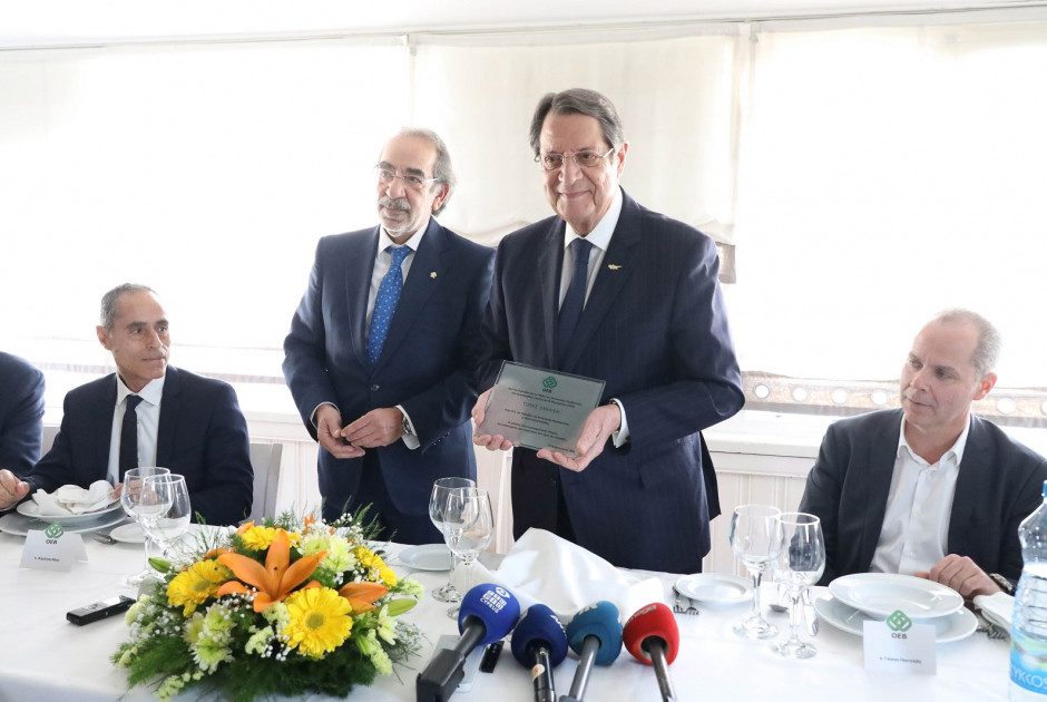 Νίκος Αναστασιάδης ΟΕΒ