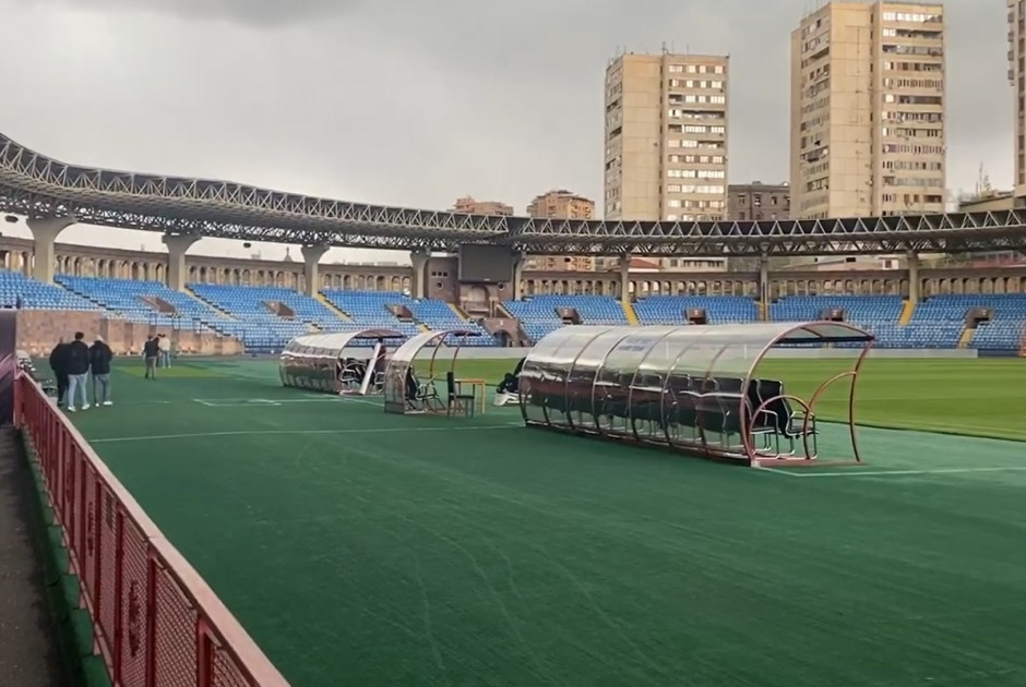 &Kappa;&rho;ί&sigma;&eta; &sigma;&tau;&eta; &Mu;έ&sigma;&eta; &Alpha;&nu;&alpha;&tau;&omicron;&lambda;ή &laquo;&chi;&tau;&upsilon;&pi;ά&raquo; &tau;&omicron;&nu; &alpha;&theta;&lambda;&eta;&tau;&iota;&sigma;&mu;ό: &Alpha;&nu;&alpha;&beta;&omicron;&lambda;έ&sigmaf;, &alpha;&kappa;&upsilon;&rho;ώ&sigma;&epsilon;&iota;&sigmaf; &kappa;&alpha;&iota; &alpha;&beta;&epsilon;&beta;&alpha;&iota;ό&tau;&eta;&tau;&alpha; &gamma;&iota;&alpha; &mu;&epsilon;&gamma;ά&lambda;&epsilon;&sigmaf; &delta;&iota;&omicron;&rho;&gamma;&alpha;