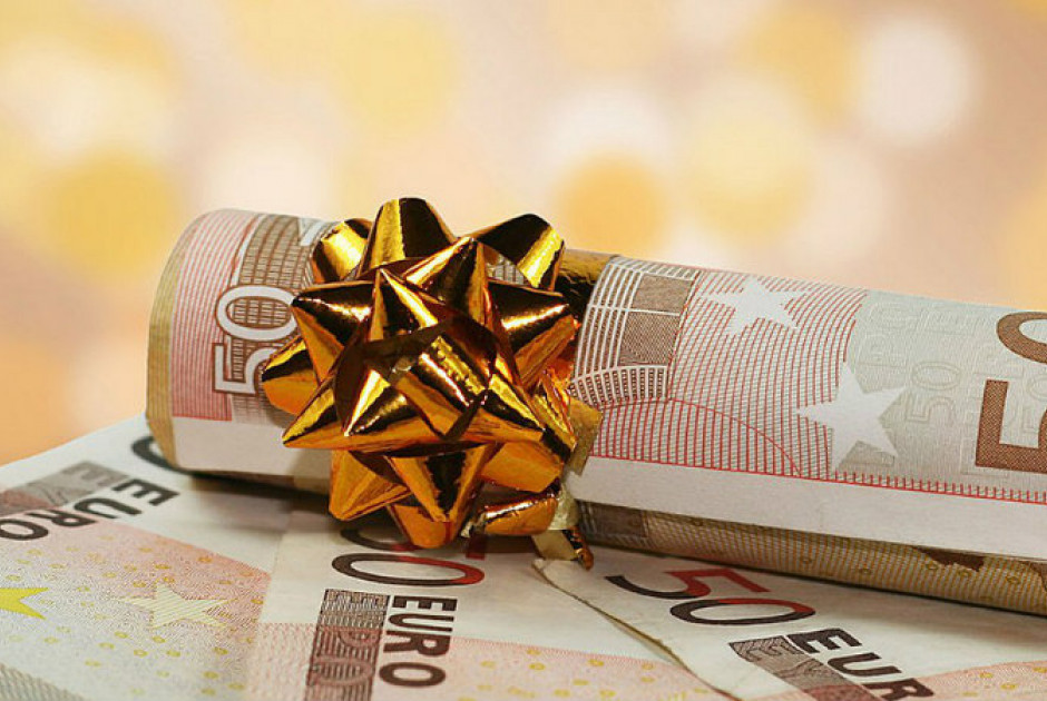 Όλες οι πληροφορίες για τα Χριστουγεννιάτικα Δώρα που θα δοθούν (ΒΙΝΤΕΟ)