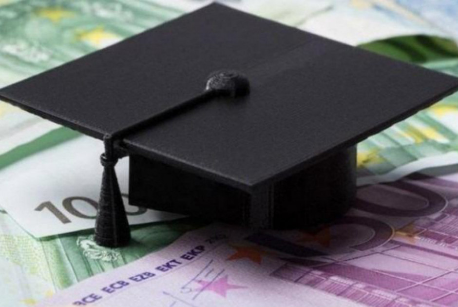 Από τις 2/4 και μόνο ηλεκτρονικά η υποβολή αιτήσεων για φοιτητική χορηγία