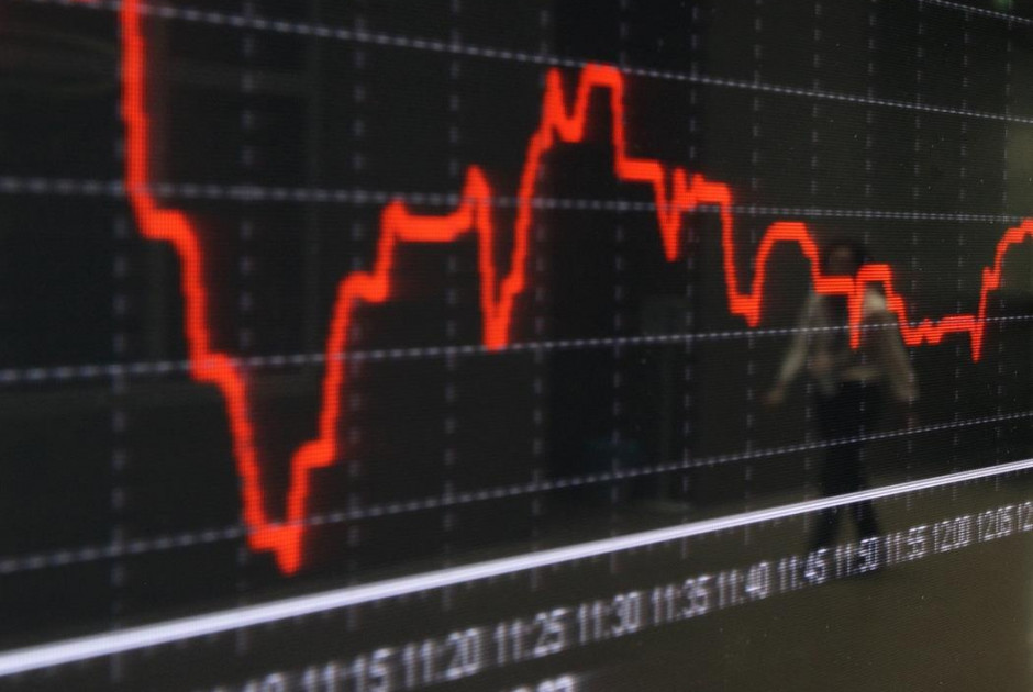 Πετρέλαιο και φυσικό αέριο στα ύψη - «Βυθίζονται» τα Χρηματιστήρια