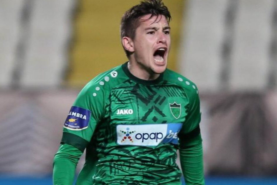 Μεταγραφικό: Συνεχίζει στην ομάδα ο Χαραλάμπους