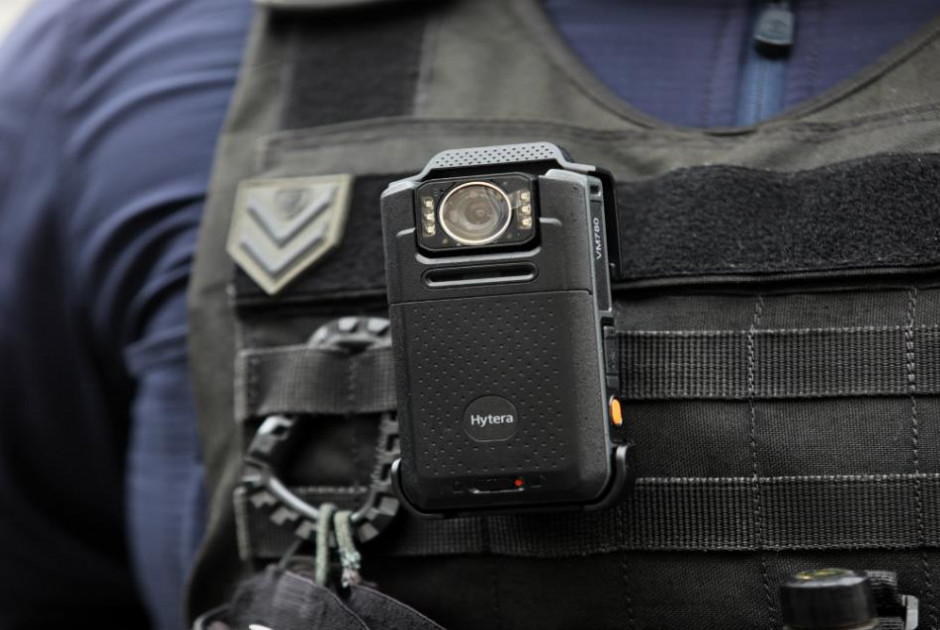 &Pi;&rho;ά&sigma;&iota;&nu;&omicron; &phi;&omega;&sigmaf; &Beta;&omicron;&upsilon;&lambda;ή&sigmaf; &gamma;&iota;&alpha; &kappa;ά&mu;&epsilon;&rho;&epsilon;&sigmaf; &sigma;&epsilon; &alpha;&sigma;&tau;&upsilon;&nu;&omicron;&mu;&iota;&kappa;&omicron;ύ&sigmaf; - &Nu;έ&alpha; &epsilon;&pi;&omicron;&chi;ή &epsilon;&lambda;έ&gamma;&chi;&omicron;&upsilon; &kappa;&alpha;&iota; &delta;&iota;&alpha;&phi;ά&nu;&epsilon;&iota;&alpha;&sigmaf; &sigma;&tau;&eta;&nu; &Kappa;ύ&pi;&rho;&omicron;