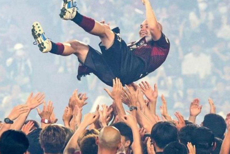 Μετά τον χαμένο τελικό...έκλεισαν Ινιέστα