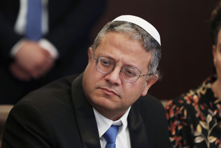 Μπεν Γκβιρ: Απαιτεί θανατική ποινή - Μπροστά σε αλυσοδεμένους Παλαιστίνιους (ΒΙΝΤΕΟ)