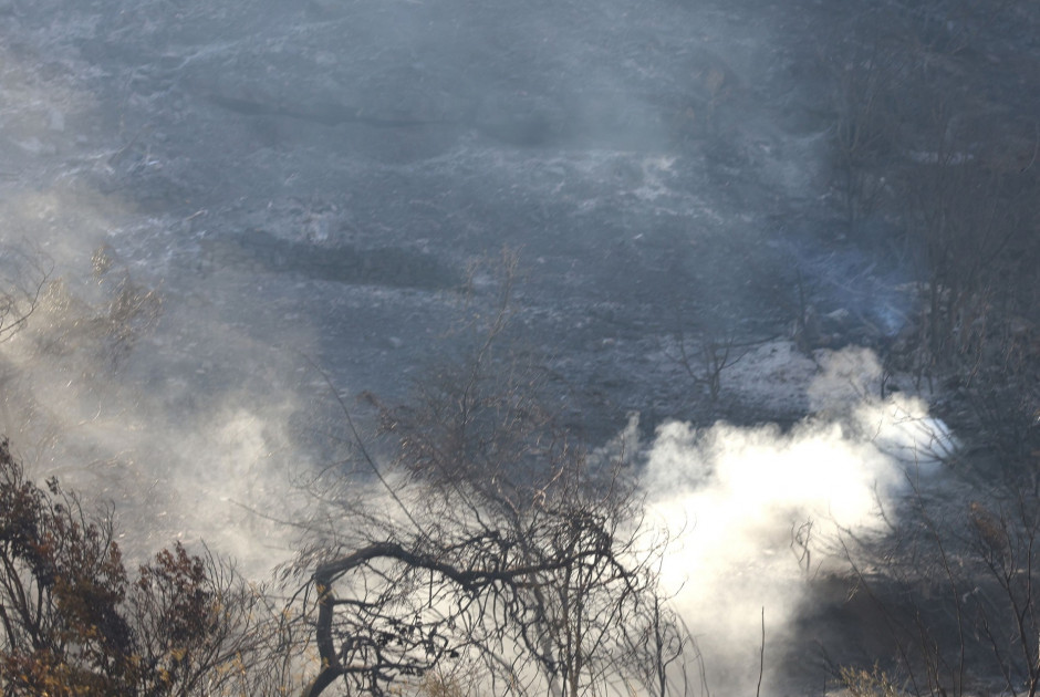Μάχη κατά των πυρκαγιών: Ο Λογγίνος ενεργοποιεί πρόληψη, συντονισμό και εναέρια μέσα