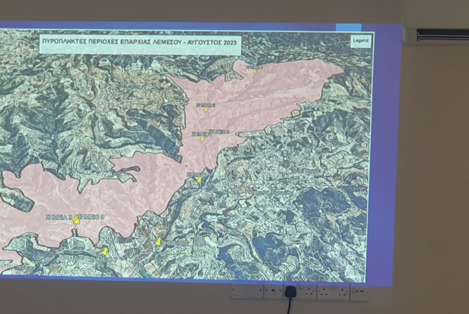 09ι