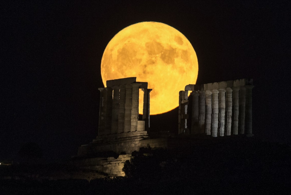 πανσέληννος