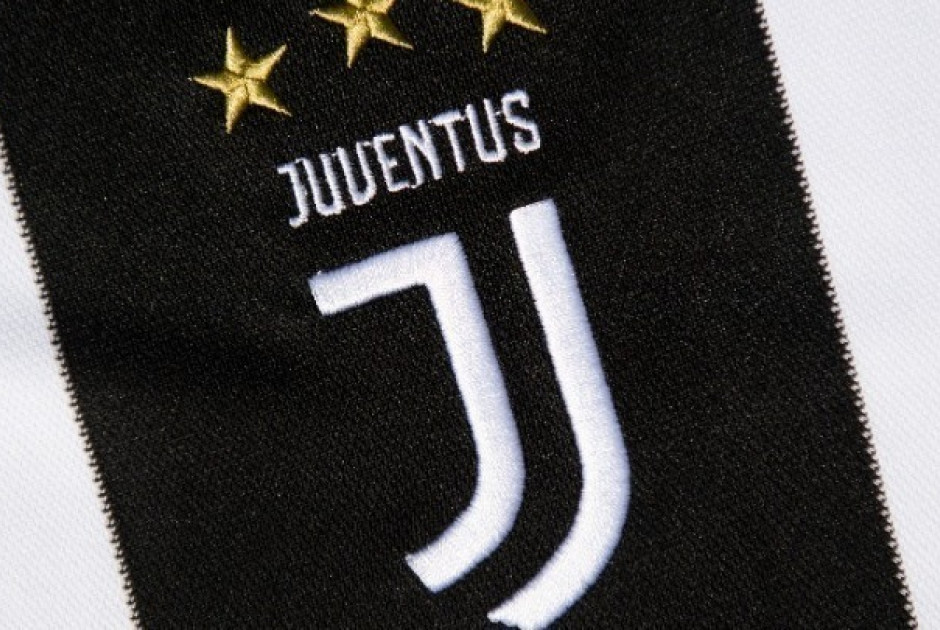 ΓΕΝΘΕΛΙΑ: «Γηραιά Κυρία» ετών 128: «Είμαστε νέοι από το 1987»!