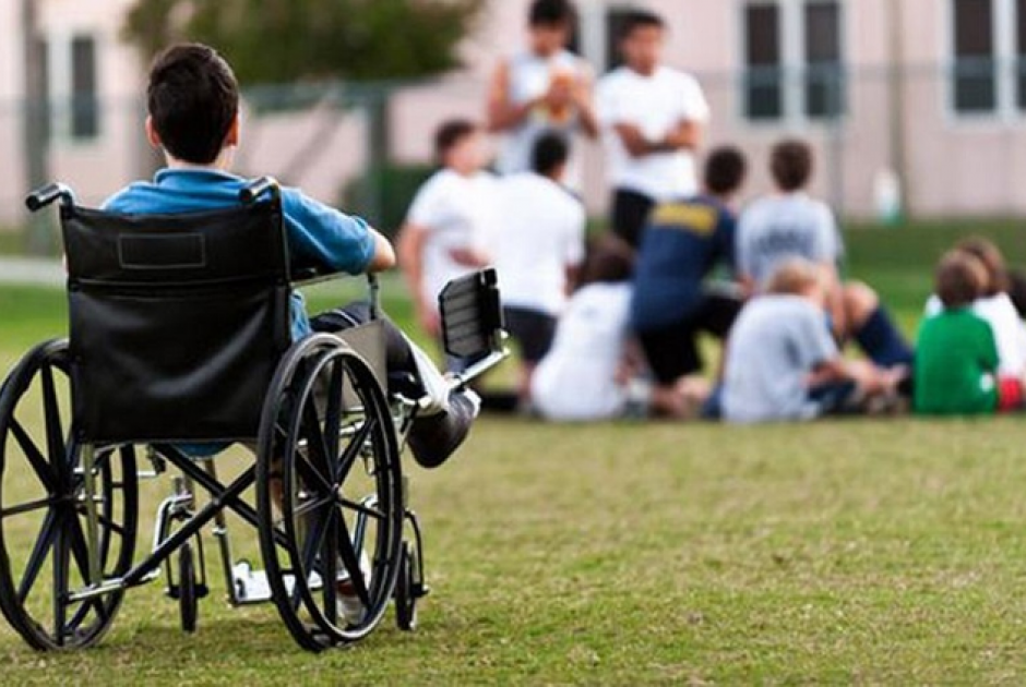 &Beta;&omicron;&upsilon;&lambda;ή: &Zeta;&eta;&tau;&omicron;ύ&nu; &pi;&omicron;&lambda;&iota;&tau;&iota;&kappa;ή &beta;&omicron;ύ&lambda;&eta;&sigma;&eta; &gamma;&iota;&alpha; &alpha;&nu;&tau;&iota;&mu;&epsilon;&tau;ώ&pi;&iota;&sigma;&eta; &pi;&rho;&omicron;&beta;&lambda;&eta;&mu;ά&tau;&omega;&nu; &epsilon;&iota;&delta;&iota;&kappa;ή&sigmaf; &epsilon;&kappa;&pi;&alpha;ί&delta;&epsilon;&upsilon;&sigma;&eta;&sigmaf;