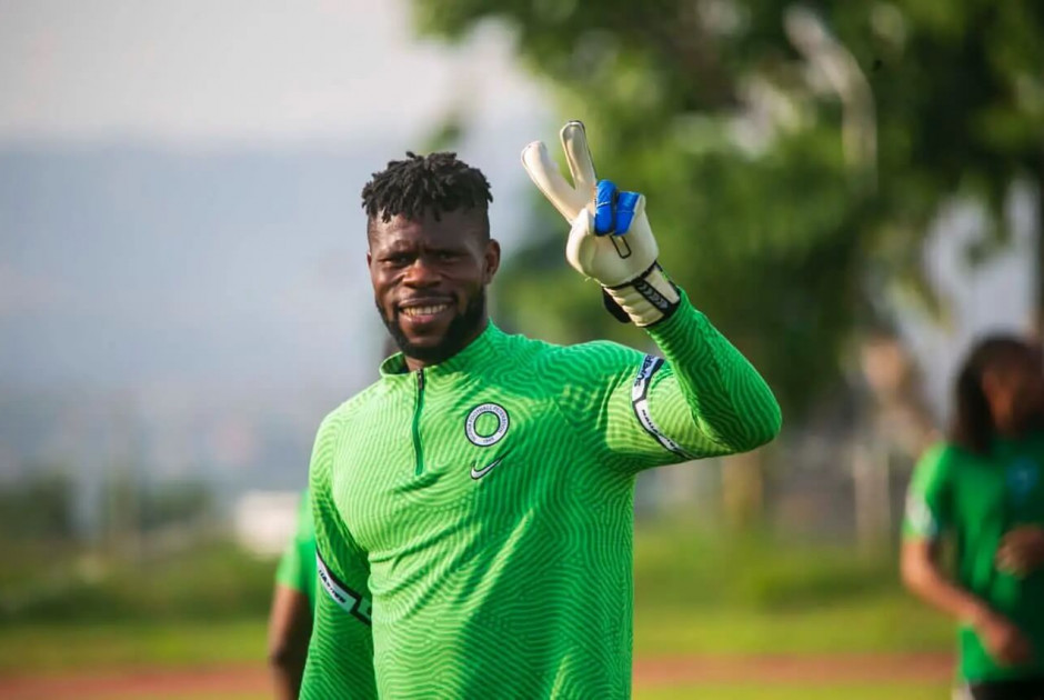 Επίσημο του Ουζόχο - Πάει στο Κόπα Άφρικα