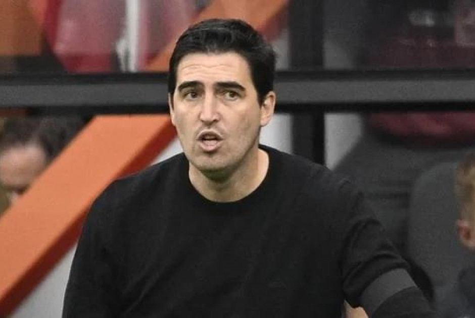&Tau;&sigma;έ&lambda;&sigma;&iota;: &Pi;&rho;ώ&tau;&omicron;&sigmaf; &sigma;&tau;&eta; &lambda;ί&sigma;&tau;&alpha; &omicron; &Iota;&rho;&alpha;ό&lambda;&alpha;, &alpha;&kappa;&omicron;&lambda;&omicron;&upsilon;&theta;&omicron;ύ&nu; &Tau;&sigma;ά&mu;&pi;&iota; &Alpha;&lambda;ό&nu;&sigma;&omicron; &kappa;&alpha;&iota; &Mu;ά&rho;&kappa;&omicron; &Sigma;ί&lambda;&beta;&alpha;