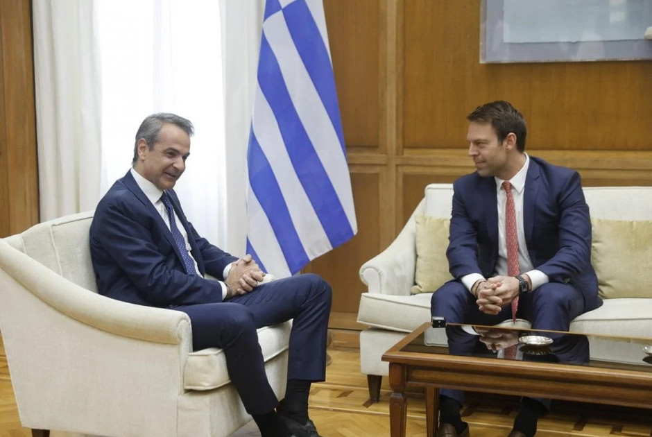 κασσελάκης μητσοτάκης
