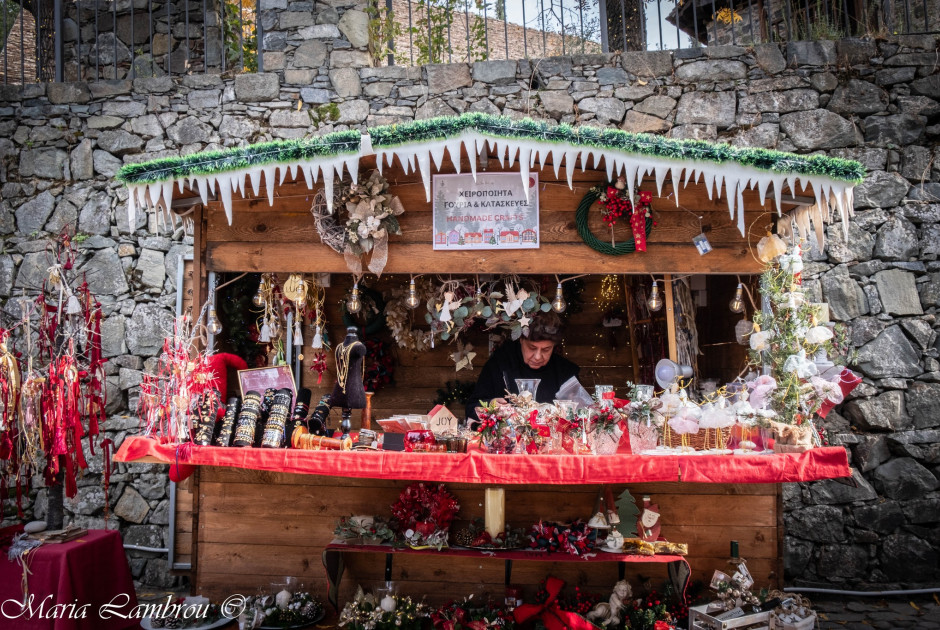 Σε ρυθμούς Χριστουγέννων η Κύπρος: Ανοίγουν τις πύλες τους αύριο τα Χριστουγεννιάτικα Χωριά