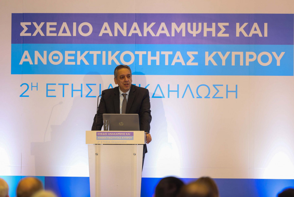 ξτ
