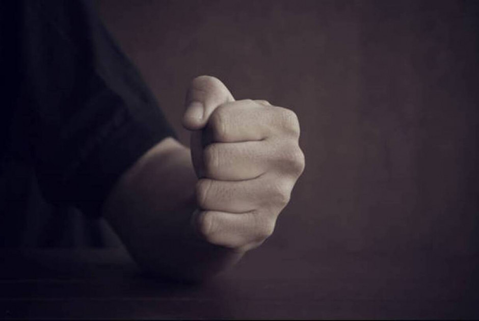 Συνελήφθησαν δύο ενήλικες και ένας ανήλικος για τους ξυλοδαρμούς στην Αγλαντζιά