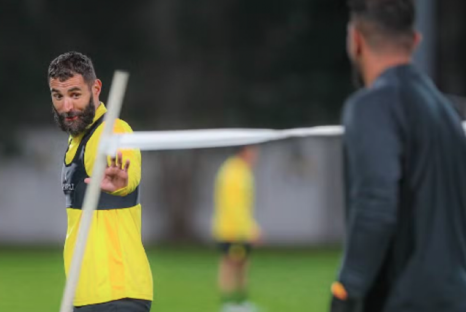 Πρωτοφανής πρόταση ανανέωσης σε Μπενζεμά – Το θεώρησε προσβολή και αρνήθηκε να παίξει!